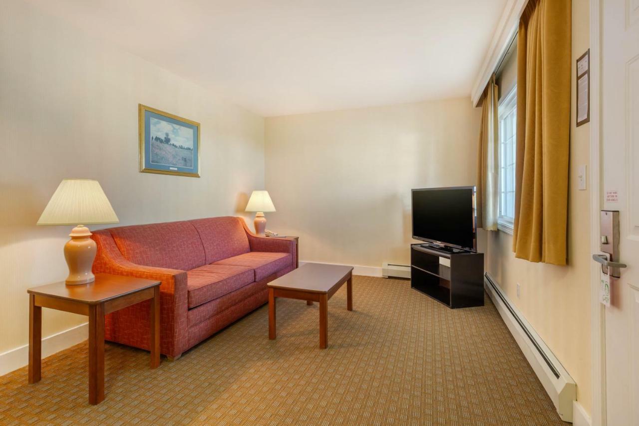 Ogunquit Hotel And Suites Экстерьер фото